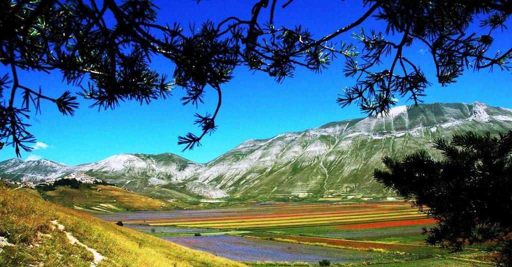 Hotel Europa Norcia Eksteriør bilde